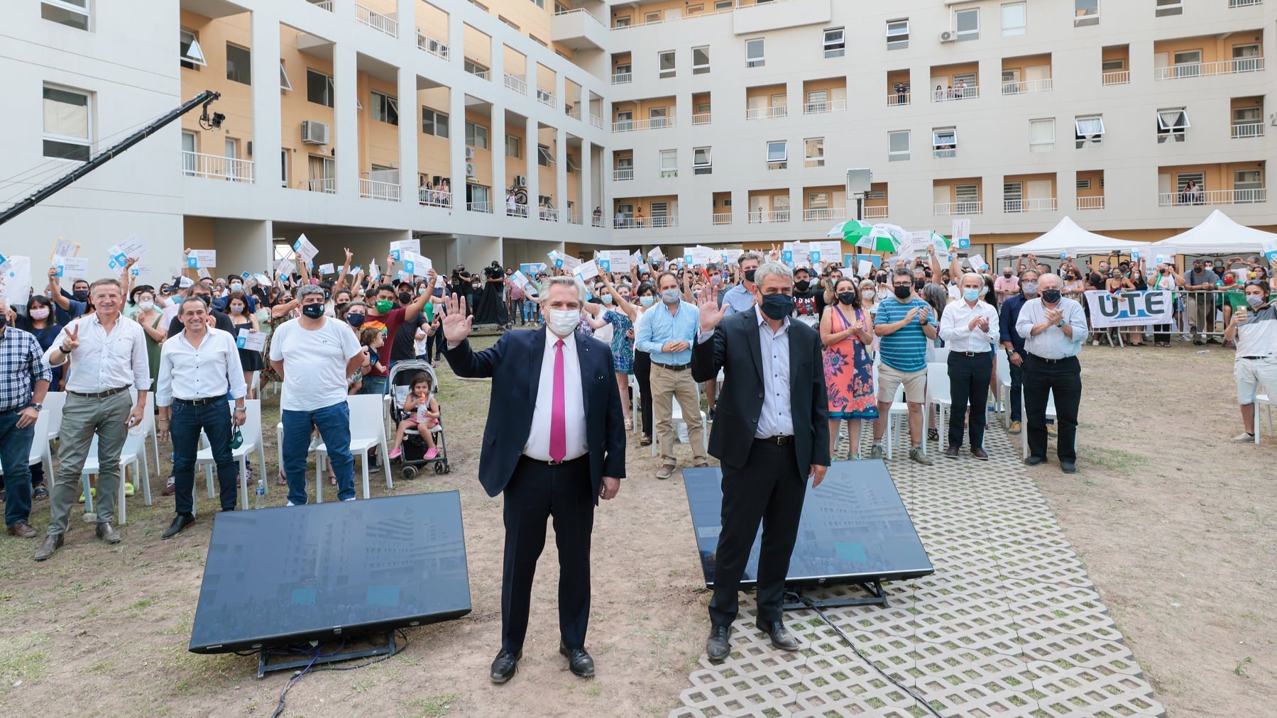 La AGN revela irregularidades en el Plan Nacional de Vivienda de Macri y Fernández