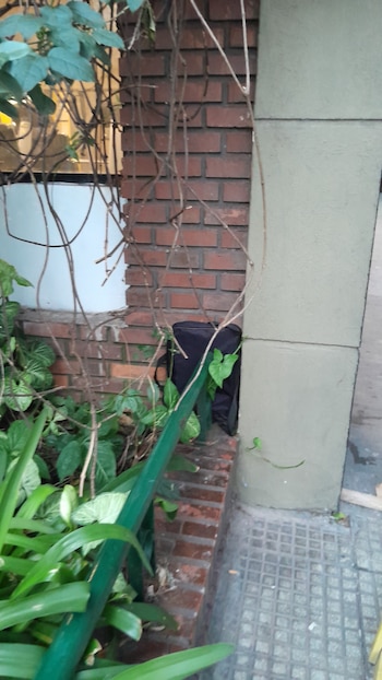 La imagen del bolso sospechoso