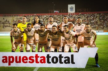 Sebastián Britos ya jugó sus primeros partidos con Universitario.