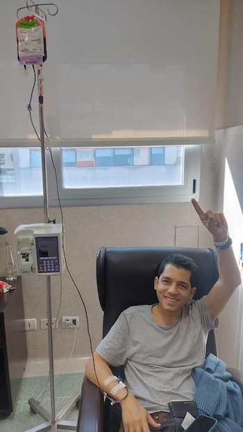 Andrés Sanna, de 37 años, recibe transfusiones de sangre desde los dos años (Hospital Italiano)