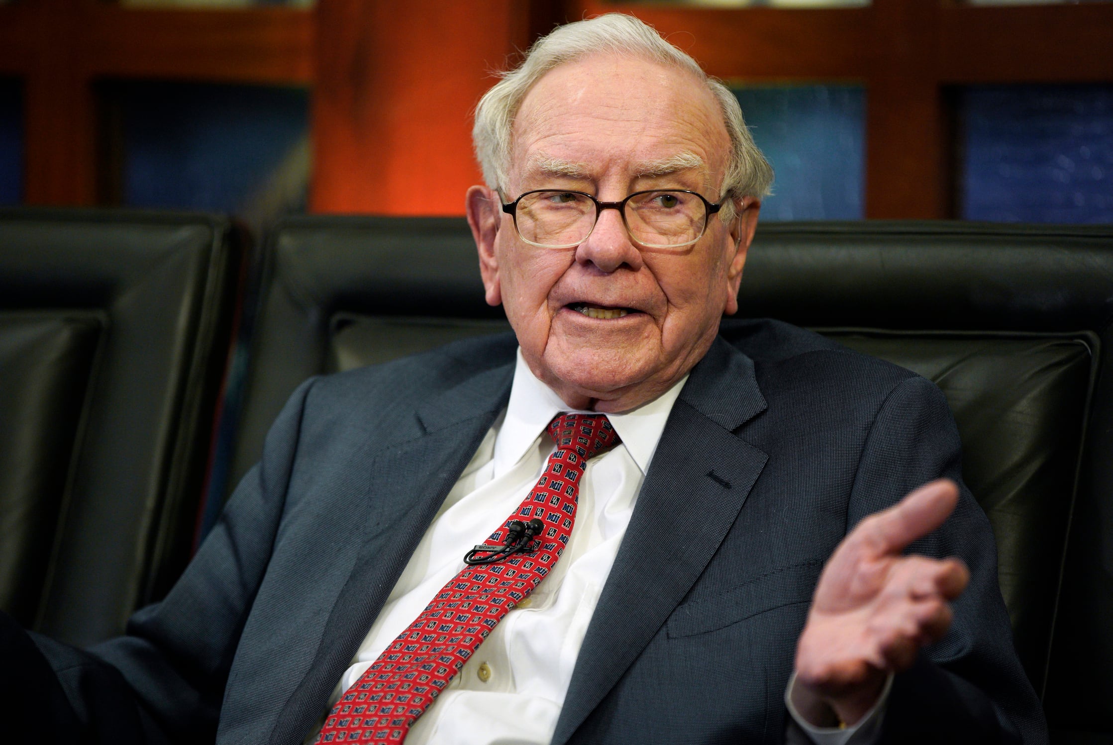 El hábito televisivo de Buffett no se presenta como un caso aislado. (AP Foto/Nati Harnik, archivo)