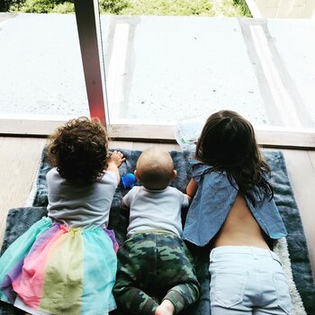 Los tres hijos mayores de