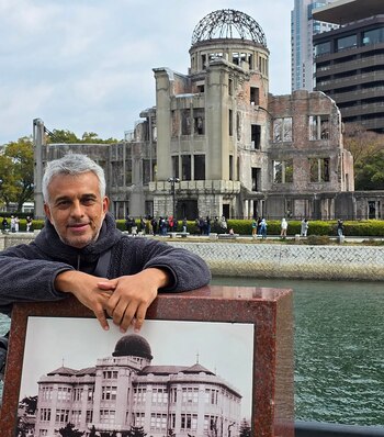 En Hiroshima, Massaccesi posó delante