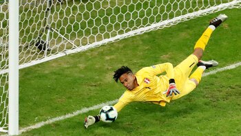 El arquero de Perú Pedro