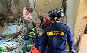 El Ministerio del Trabajo de Colombia pidió adelantar la prima de diciembre y aplicar medidas excepcionales tras el terremoto de magnitud 7,4 del 10 de agosto - crédito @PoliciaColombia/X