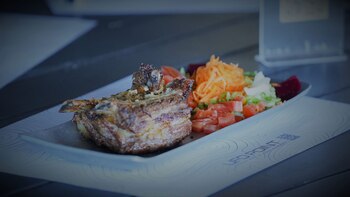 Un plato de costillar de