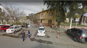 Condenaron a un policía por