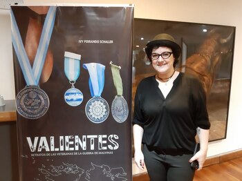 Ivy Perrando Schaller, la fotógrafa