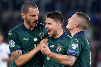 Imagen KC23FGT23BFRTOAVCTPOSEKAFY