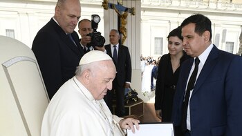 El papa Francisco recibió al