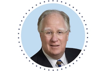 Mike Donilon será asesor principal