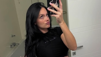 Oriana Sabatini lució su pancita