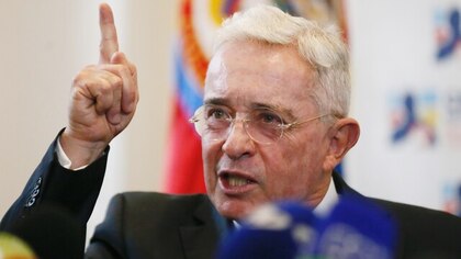 Álvaro Uribe afirmó que el acuerdo de paz es “ilegítimo” para una constituyente: “Trampa argumental”