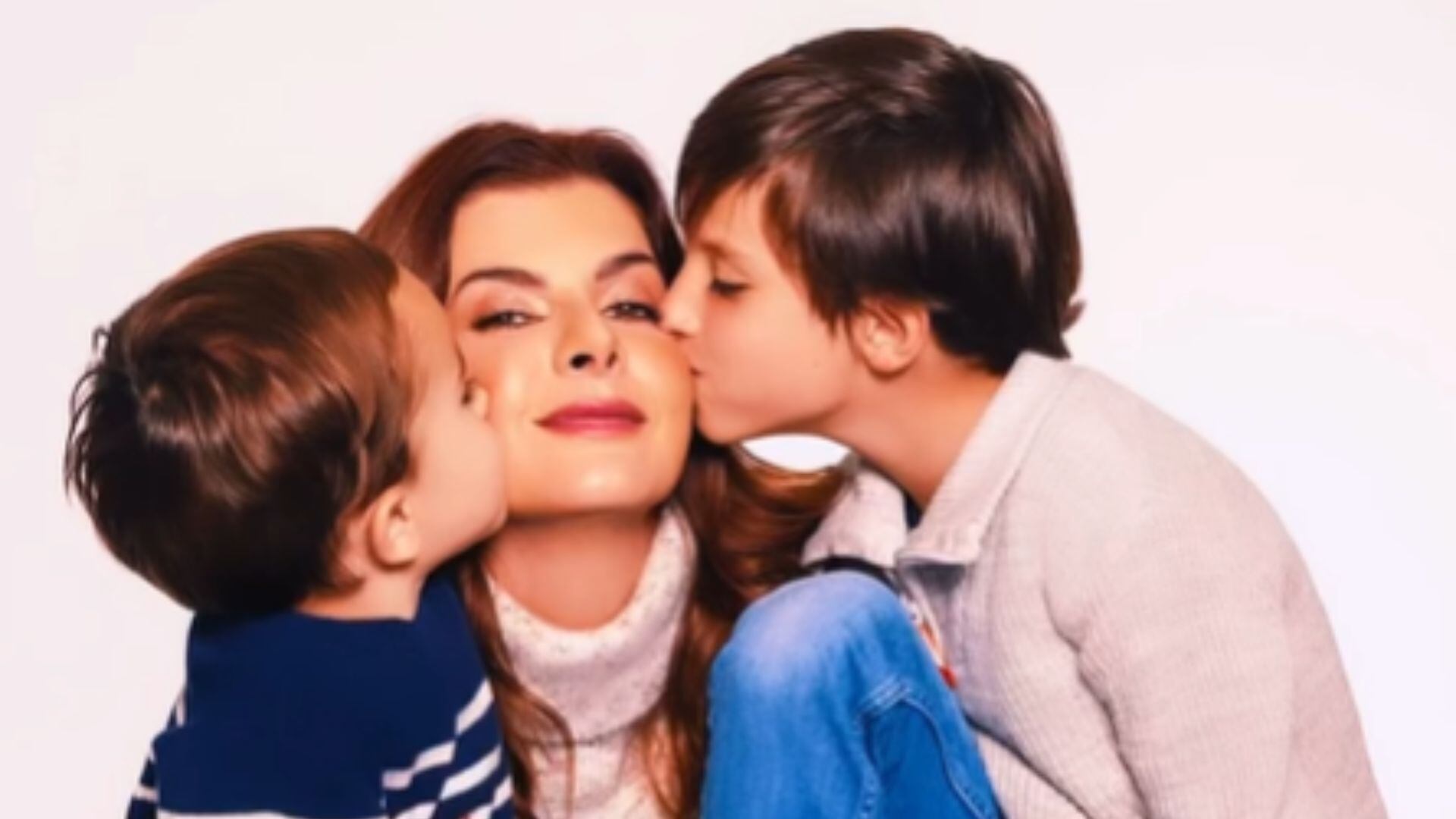 Carolina Cruz comparte momentos con sus hijos a través de las redes sociales - crédito @carolinacruzosorio/Instagram