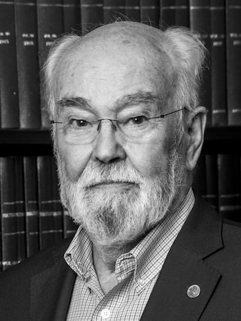 Víctor Ramos, geólogo argentino