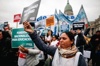 Los docentes argentinos mantienen un