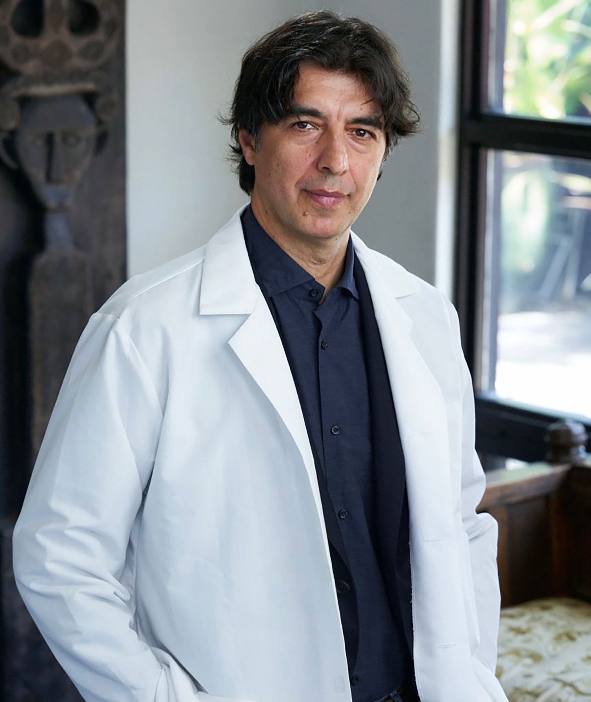 El equipo de Valter Longo comprobó que quienes priorizan alimentos vegetales presentan menor obesidad y diabetes tipo 2, independientemente del consumo calórico