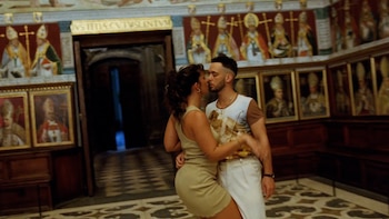 El video muestra a los