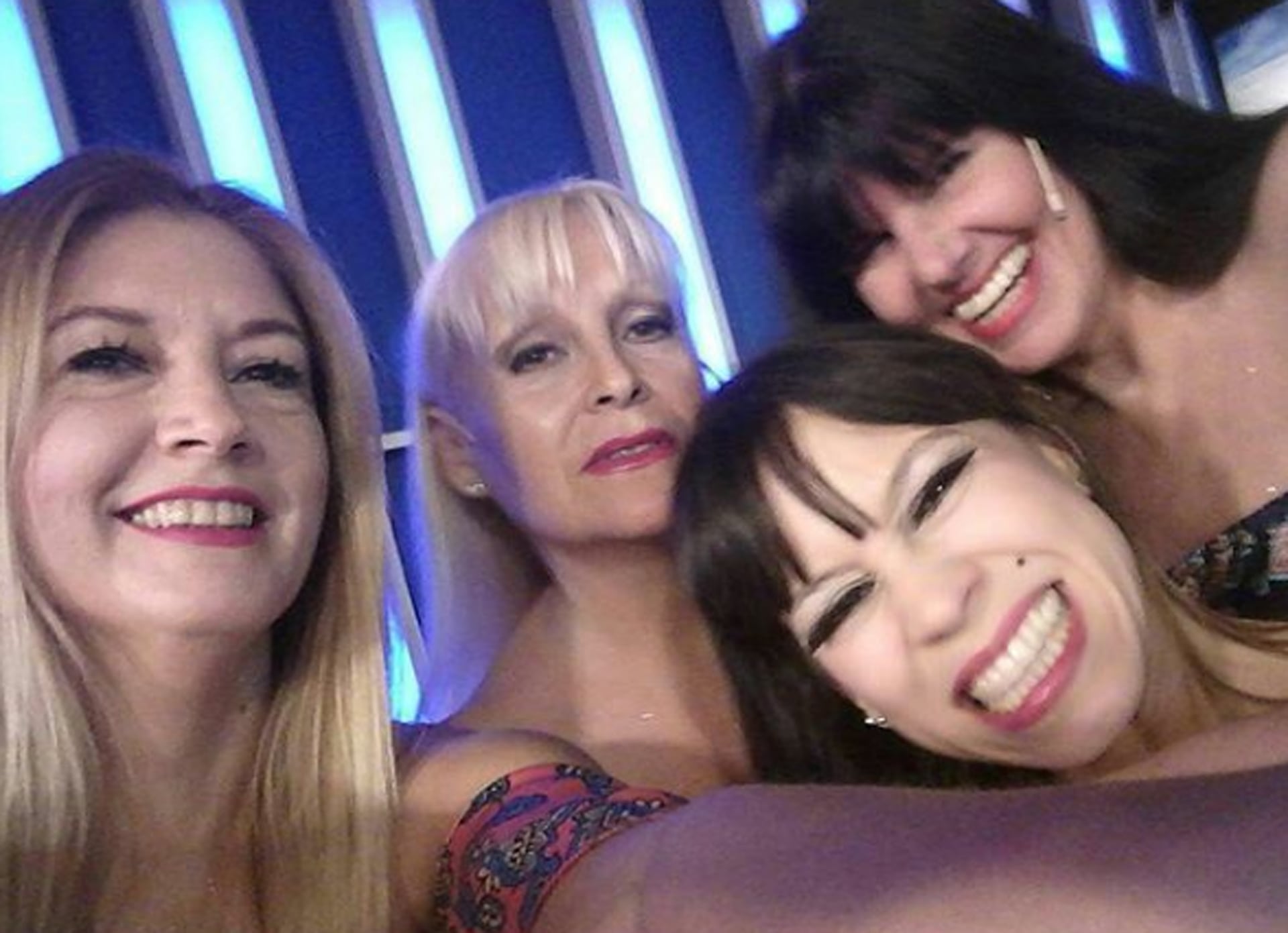 Josephina, Natalia, Claudia y Rita, al cumlirse 30 años del grupo