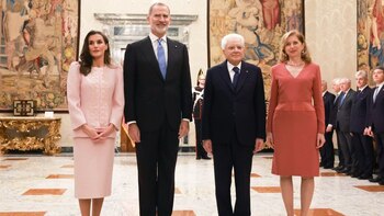 La reina Letizia cautiva con