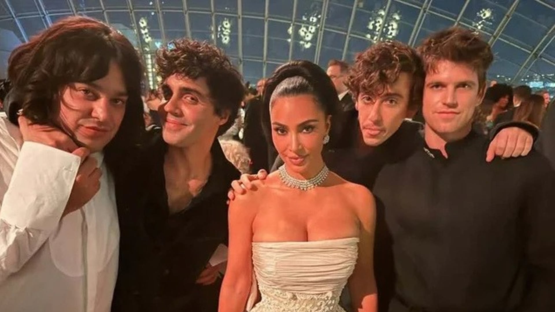Carlos González, Javi Ambrossi, Kim Kardashian, Guitarricadelafuente y Miguel Bernardeau (INSTAGRAM).