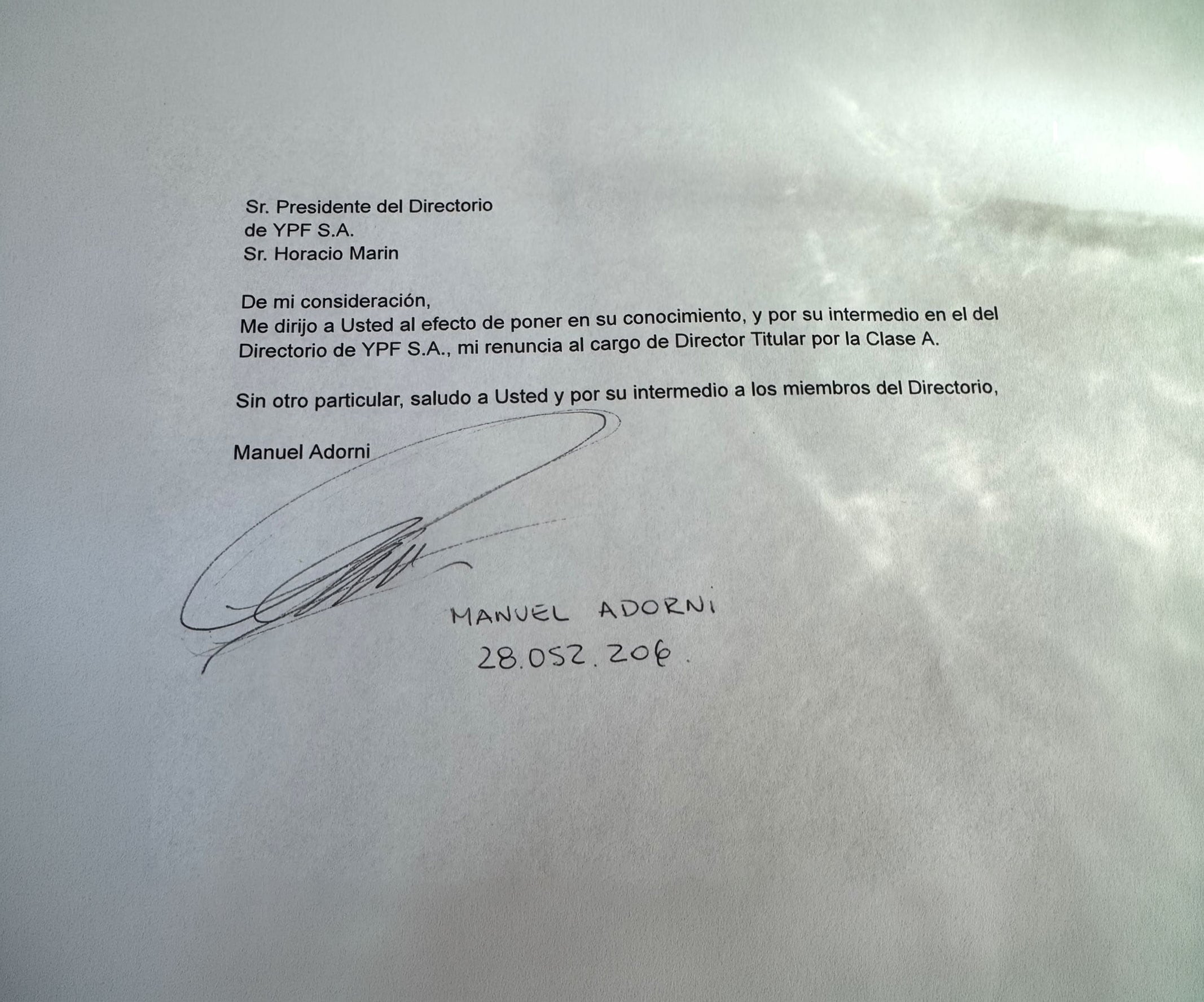 La carta de renuncia de Adorni a YPF