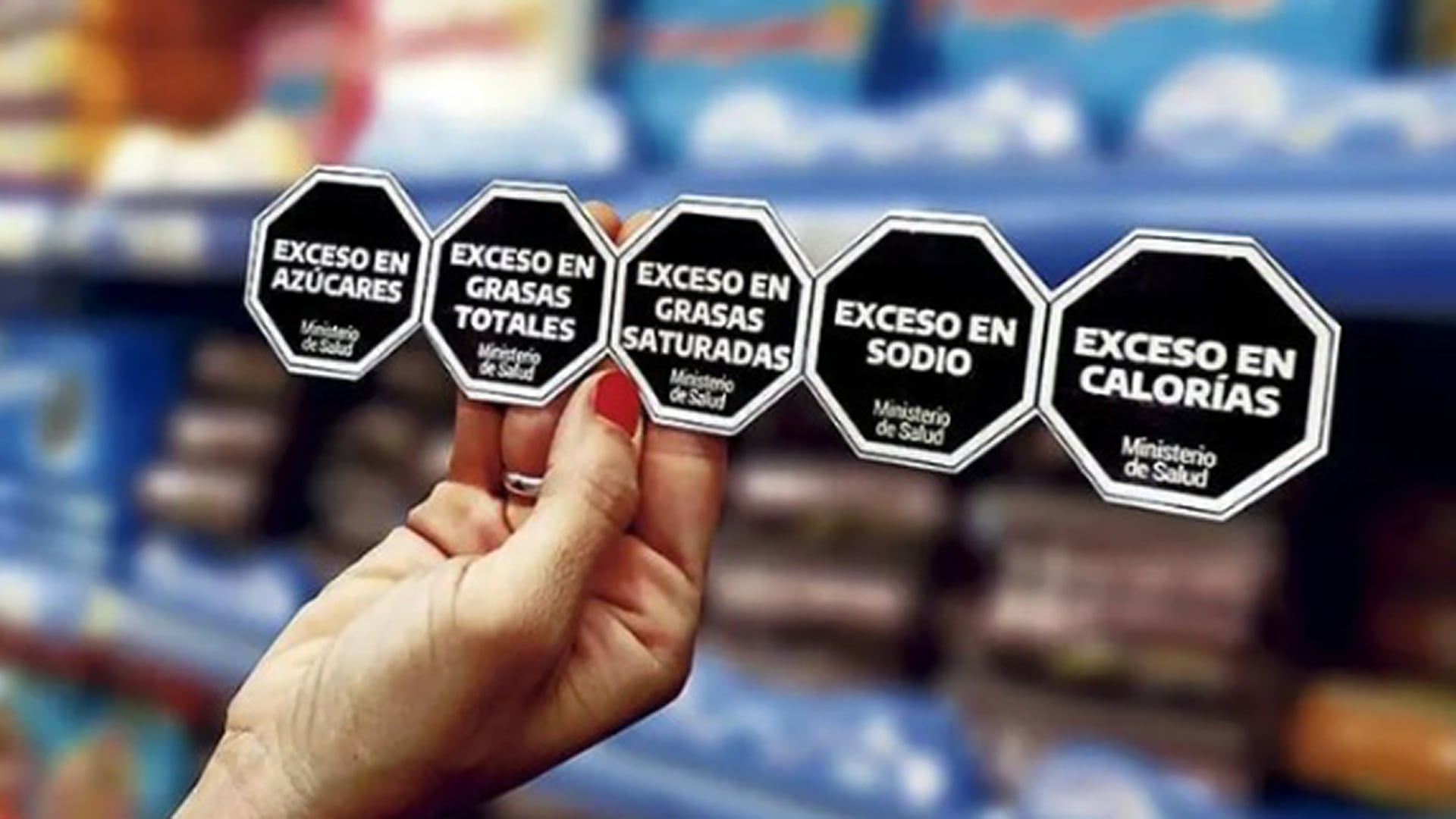 Cobos cuestionó que el Gobierno quiera derogar la ley “por un simplismo” y pidió “consultar a los especialistas”