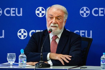 08/07/2026 El exministro del interior, Jaime Mayor Oreja, clausura el curso 'Demografía e inmigración: el destino en juego' durante los Cursos de Verano CEU-María Cristina, a 8 de julio de 2026, en San Lorenzo de El Escorial, Madrid (España).
POLITICA
Rafael Bastante - Europa Press