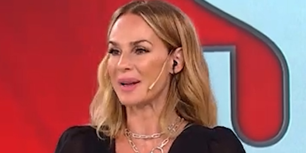 La sorpresa de Sabrina Rojas en vivo al descubrir un mensaje de Facundo Pieres que no respondió: “Podría estar en esa reposera” - Infobae