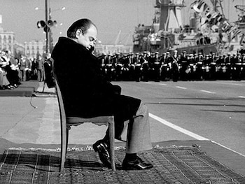 03/09/2020 El Palau Robert recuerda al fotógrafo Carlos Bosch con una exposición sobre la Transición .
El Palau Robert de Barcelona homenajeará al fotógrafo argentino Carlos Bosch, un periodista gráfico que trabajó en España de 1976 a 1987, con una exposición sobre la Transición tres meses después de su muerte, ha informado la Generalitat en un comunicado este jueves.
POLITICA ESPAÑA EUROPA CATALUÑA
PALAU ROBERT