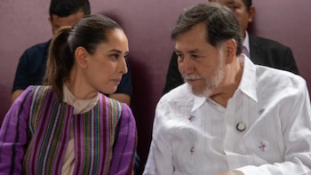 Quién es la actriz Tamara Henaine, imitadora de Claudia Sheinbaum que asistió a evento político con Fernández Noroña