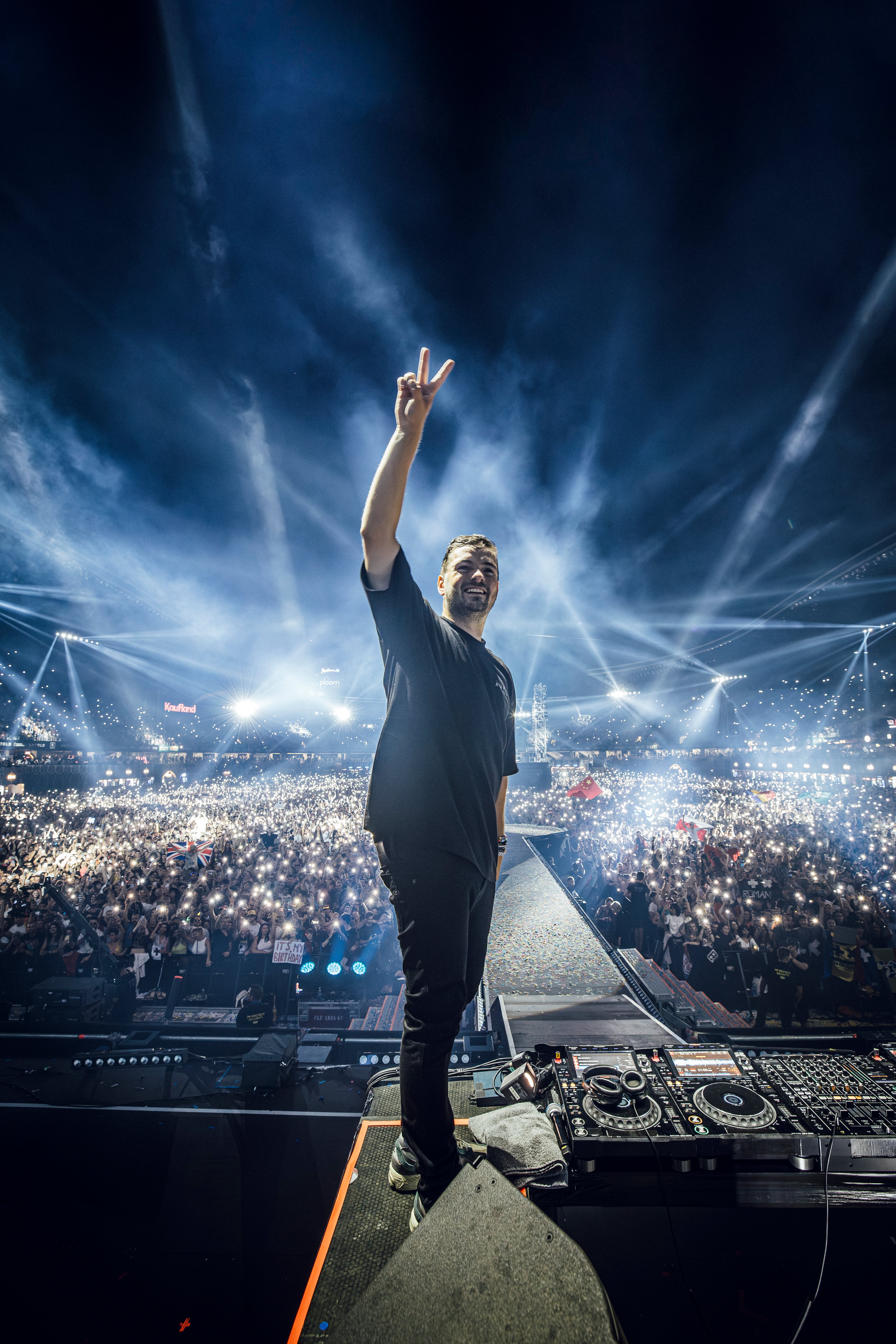 Martin Garrix acumula más de 20.000 millones de reproducciones digitales y ha liderado festivales globales como Tomorrowland y Ultra Music Festival - crédito cortesía Breakfast Live