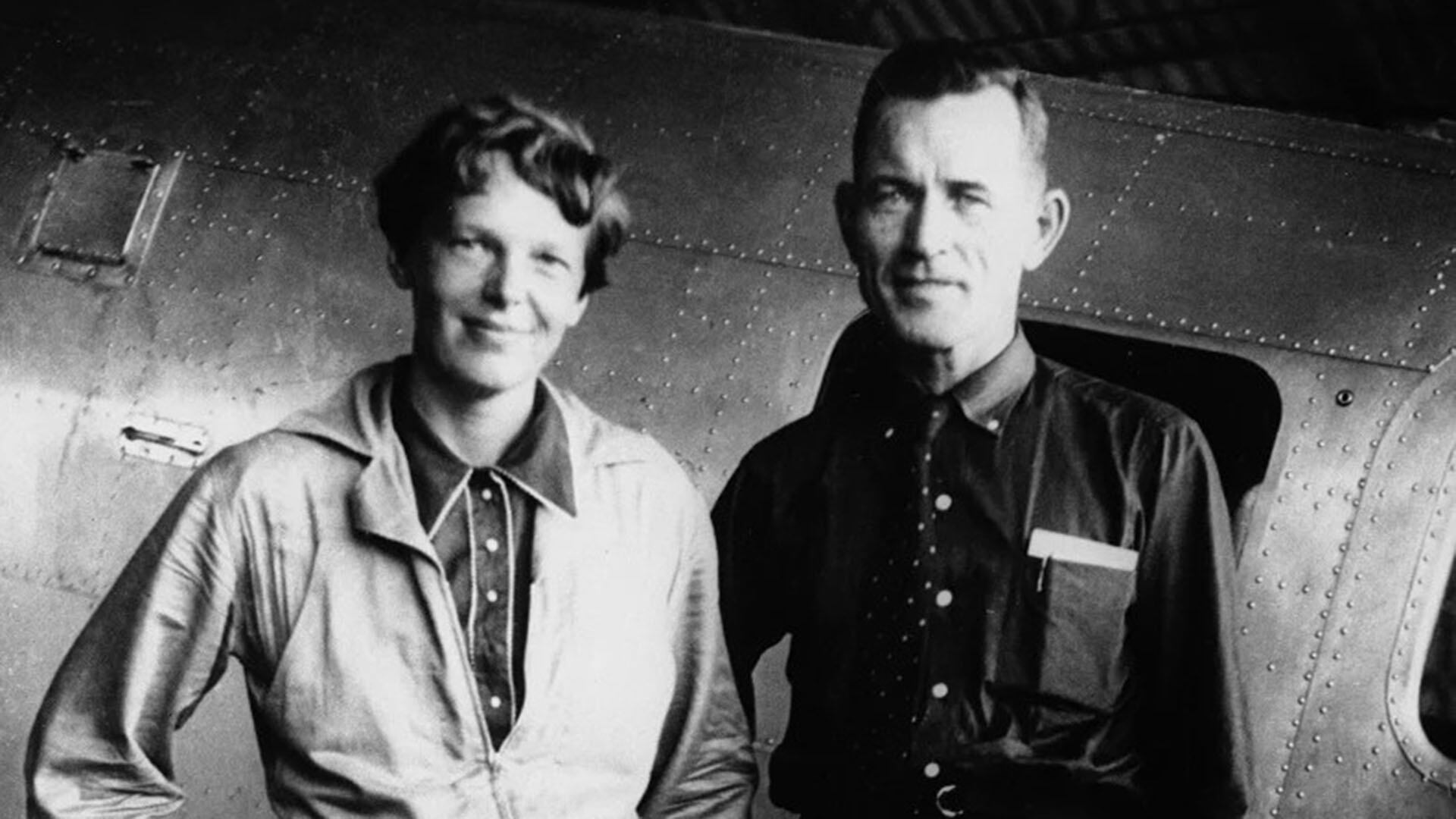 La hipótesis Nikumaroro sostiene que Earhart y Noonan sobrevivieron en la isla tras aterrizar en el arrecife y enviaron mensajes de auxilio (foto: AP)