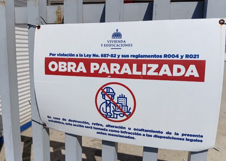 El cierre prolongado de comercios chinos en Santo Domingo y Santiago ha impactado hasta tres mil empleos en República Dominicana. Las autoridades han puesto más controles en los negocios. Foto: Redes sociales