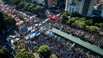 Los movimientos sociales intentarán convocar