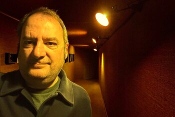 El escritor y experto en