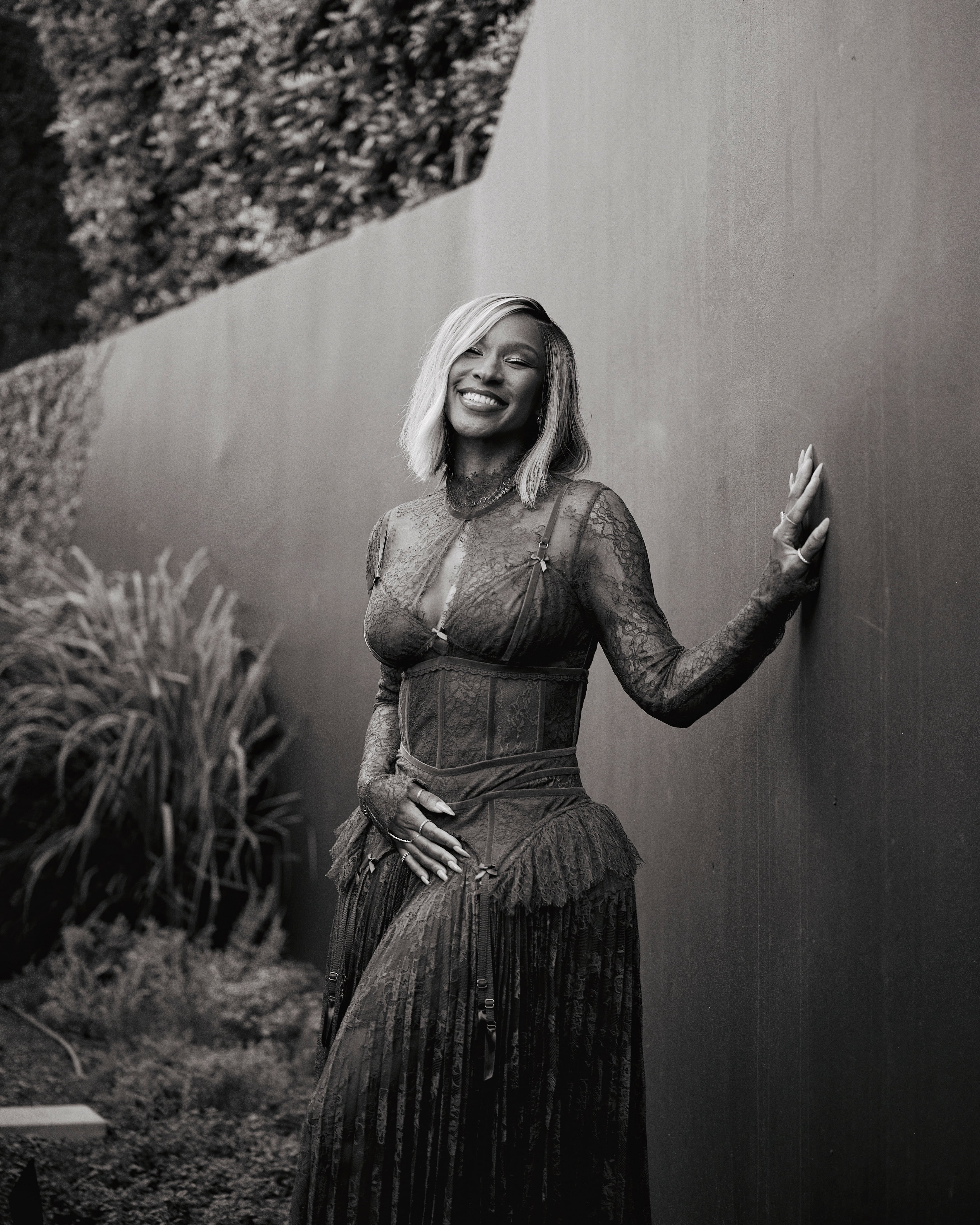 Savannah James deja la banca