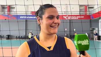 Leticya Franco, la gigante brasileña de 1,96 metros que llega a la Liga Peruana de Vóley: “Tengo muchas ganas de jugar”