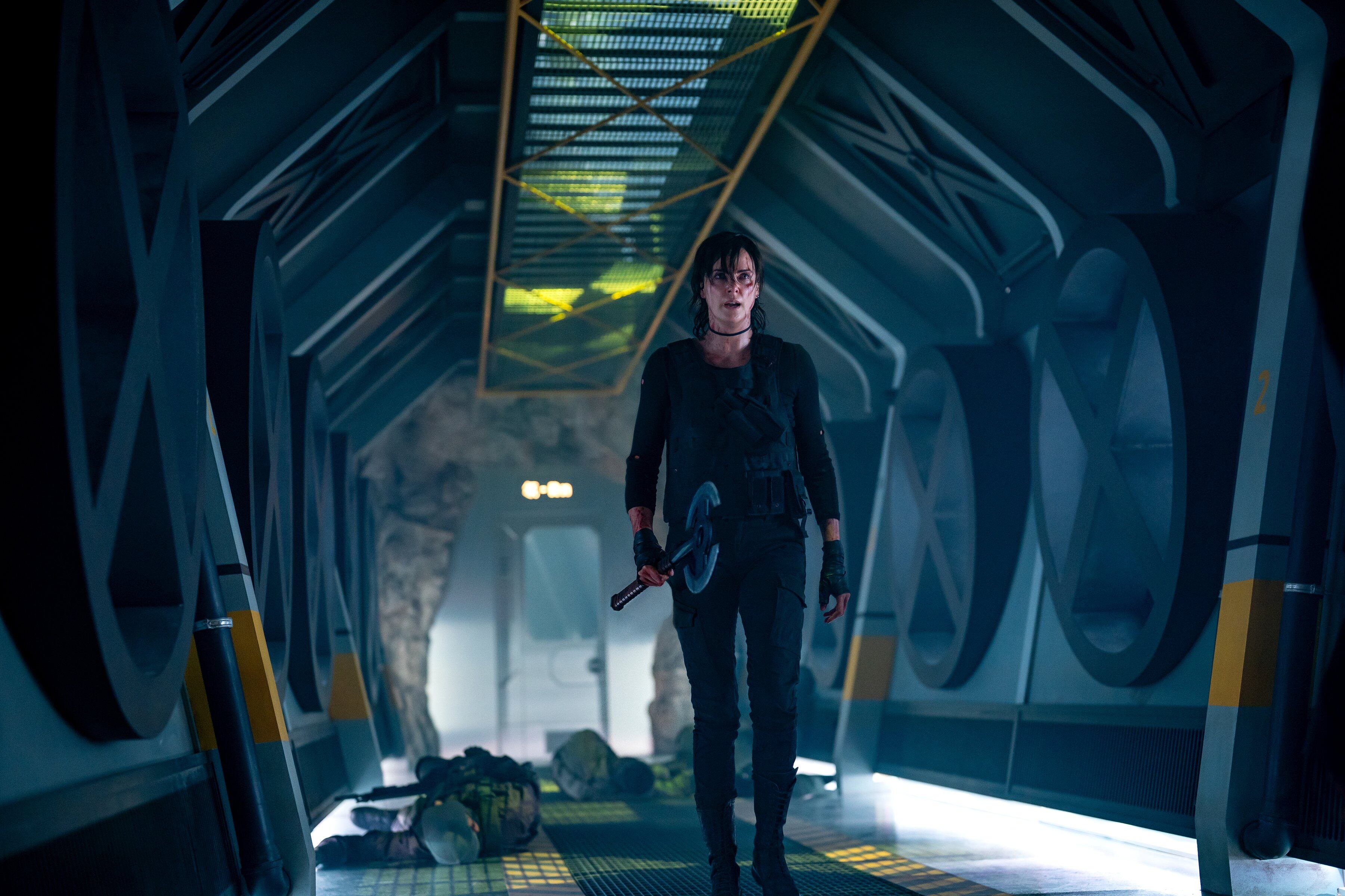 La estrella de cine reflexionó sobre la culpa que enfrentan las víctimas tras episodios de acoso y criticó las respuestas sociales ante estos casos (Netflix)