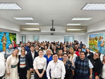 Docentes, directivos de Quintana Roo