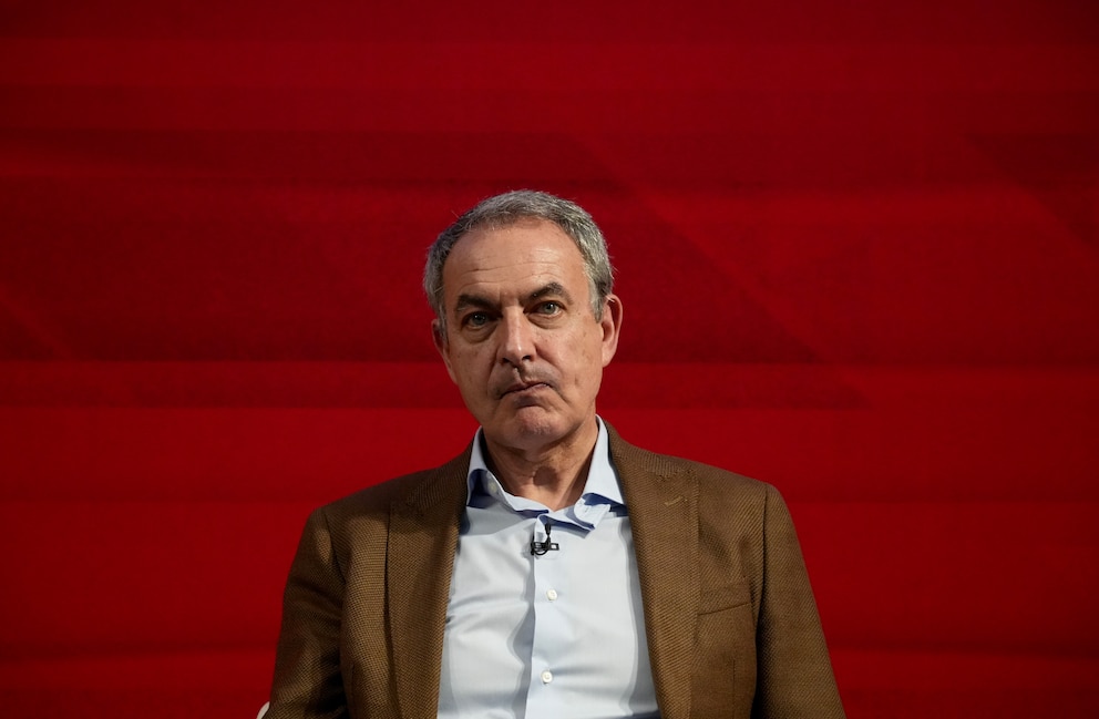 A Zapatero también le “pinta feo”: no dará entrevistas y baraja pedir el aplazamiento de su declaración para preparar mejor su defensa A Zapatero también le “pinta feo”: no dará entrevistas y baraja pedir el aplazamiento de su declaración para preparar mejor su defensa