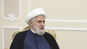 El líder de Hezbolá rechaza el desarme y exige el fin de las negociaciones entre Líbano e Israel