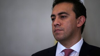 La cuestionada familia del registrador