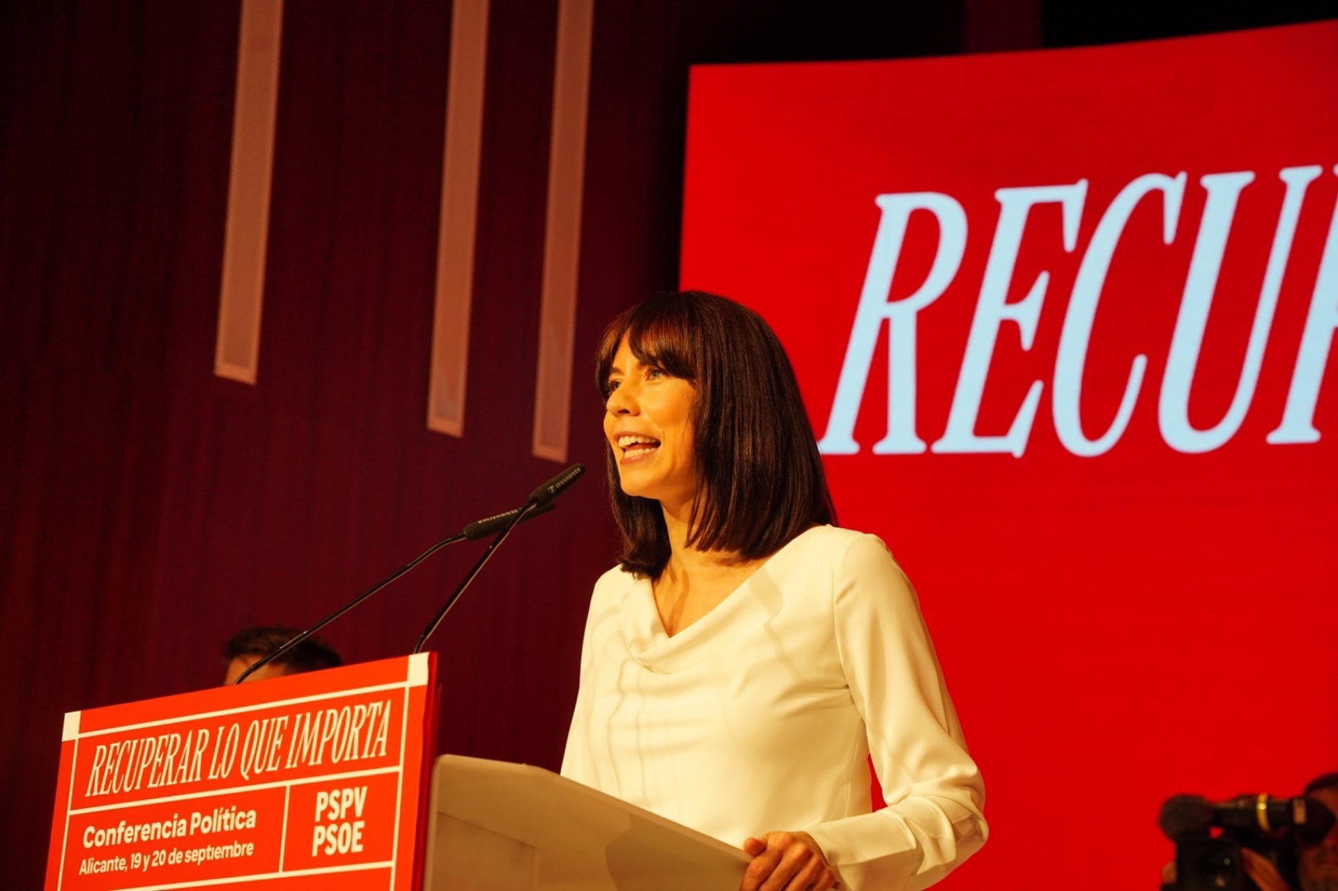 20/09/2026 La secretaria general del PSPV y candidata socialista a la Presidencia de la Generalitat, Diana Morant, en la clausura de la Conferencia Política del PSPV, este domingo en AlicanteCOMUNIDAD VALENCIANA ESPAÑA EUROPA ALICANTE POLÍTICARoberto Plaza/Europa Press