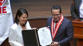 EN VIVO Keiko Fujimori: JNE entrega credenciales a la presidenta electa en el Gran Teatro Nacional de San Borja