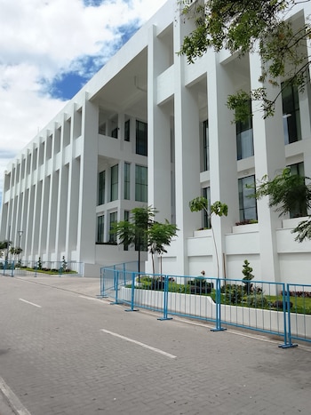 El hospital dispone de equipamiento de alta especialización, como resonadores magnéticos y un tomógrafo de 128 cortes para diagnóstico avanzado. (Foto cortesía)