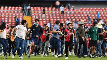 „Sie wollten uns alle angreifen“: Die Minuten der Hölle, die ein Atlas-Fan im Corregidora-Stadion erlitten hat