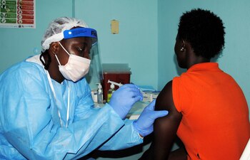 Liberia aprendió de su experiencia con el ébola para hacer frente al coronavirus