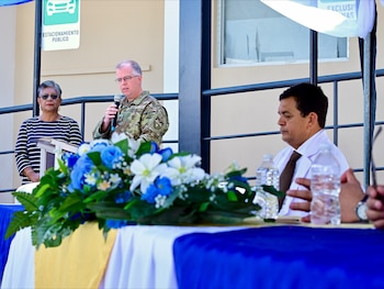 El proyecto refleja la cooperación internacional en salud, con Estados Unidos apoyando inversiones, prevención y respuesta ante epidemias en Honduras.