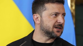 Zelenski anuncia "muchos cambios" en